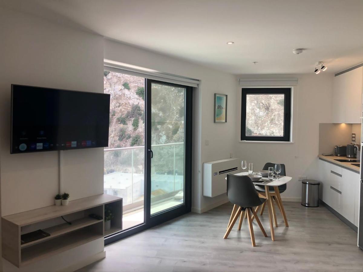 Cp High Floor Luxury Studio With Sea View Gibraltar Exterior foto